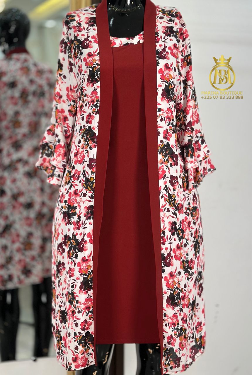 ROBE AUX GENOUX