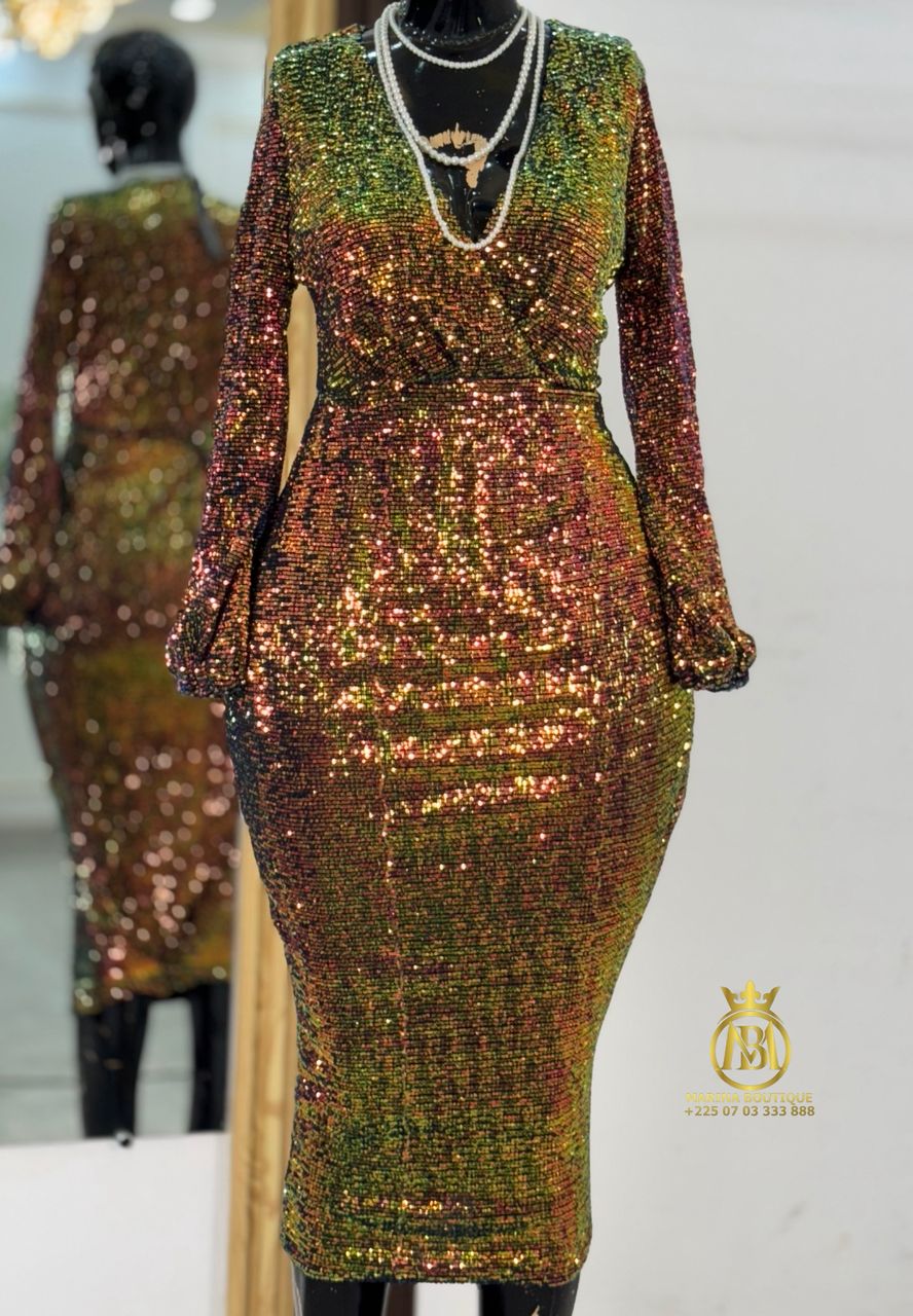 ROBE AUX GENOUX
