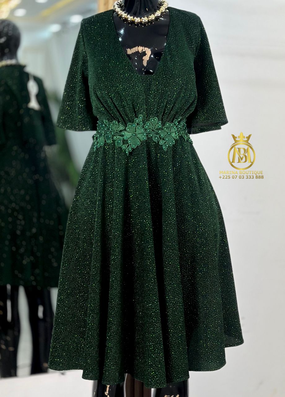 ROBES AUX GENOUX