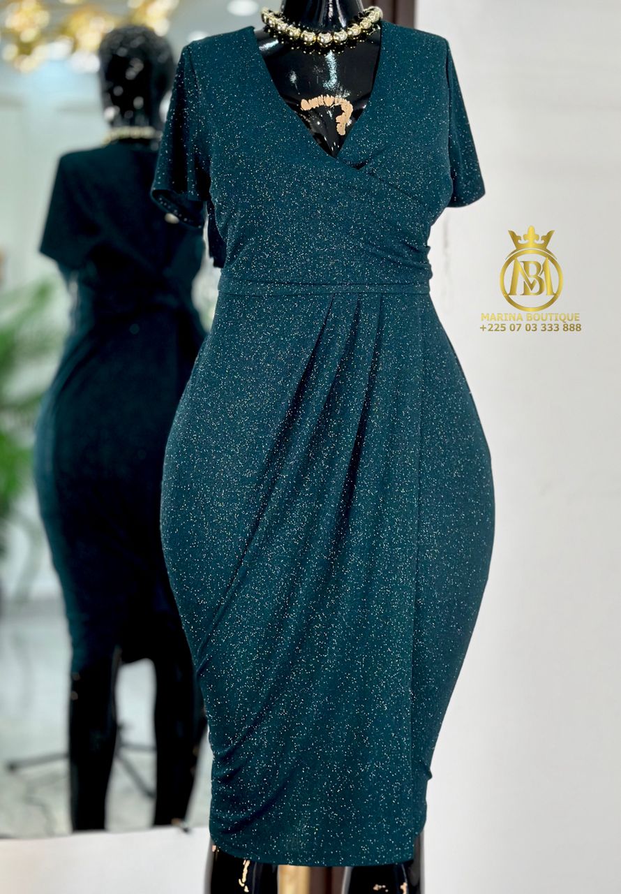 ROBES AUX GENOUX