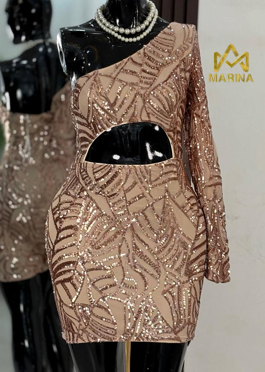 ROBE AUX GENOUX