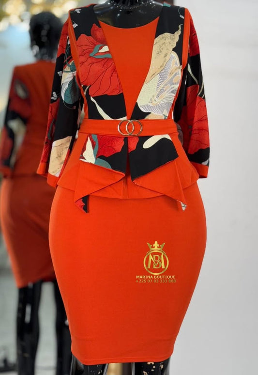 ROBE AUX GENOUX