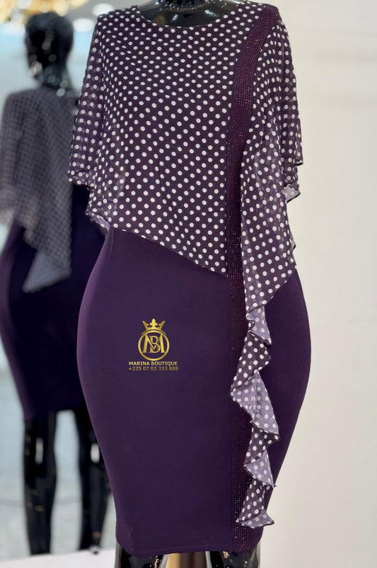 ROBE AUX GENOUX