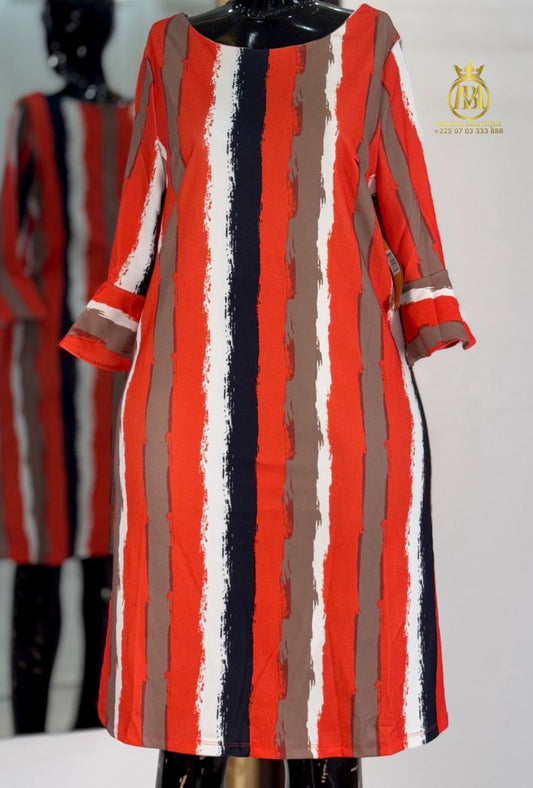 ROBE AUX GENOUX