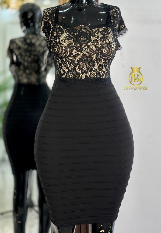 ROBE AUX GENOUX