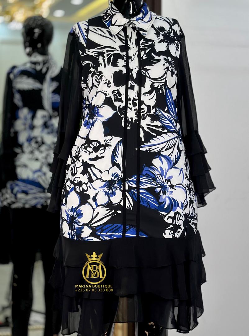 ROBE AUX GENOUX