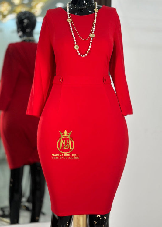 ROBE AUX GENOUX