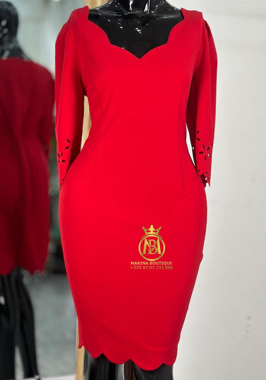 ROBE AUX GENOUX