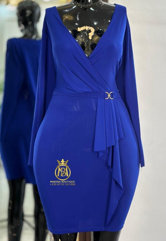 ROBE AUX GENOUX