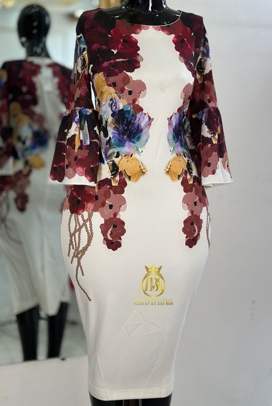ROBE AUX GENOUX