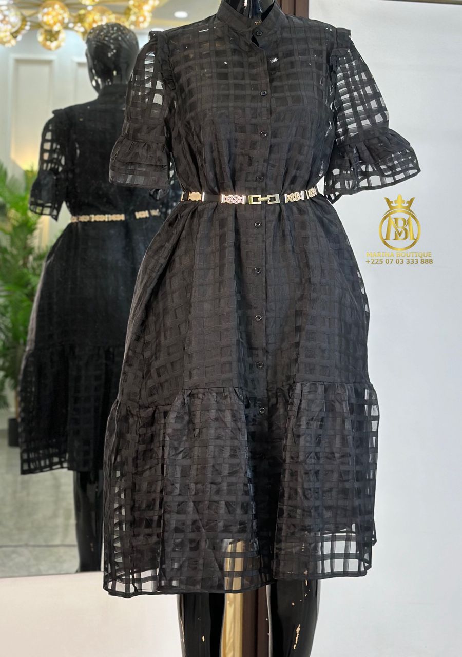 ROBE AUX GENOUX