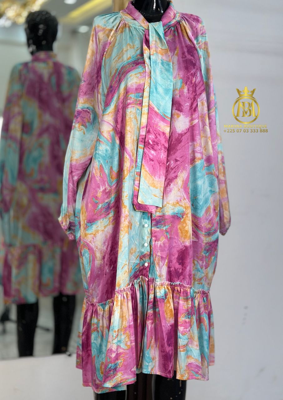 ROBE AUX GENOUX