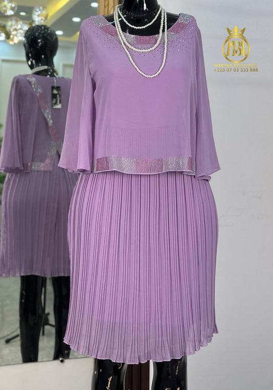 ROBE AUX GENOUX