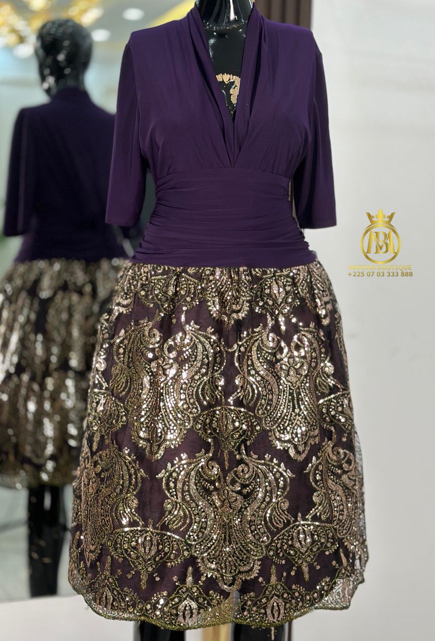 ROBES AUX GENOUX
