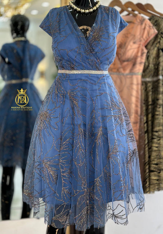 ROBES AUX GENOUX