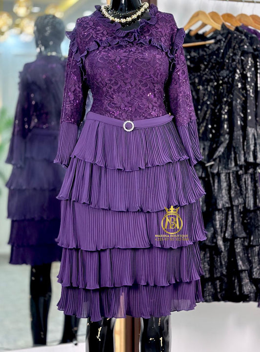 ROBE AUX GENOUX