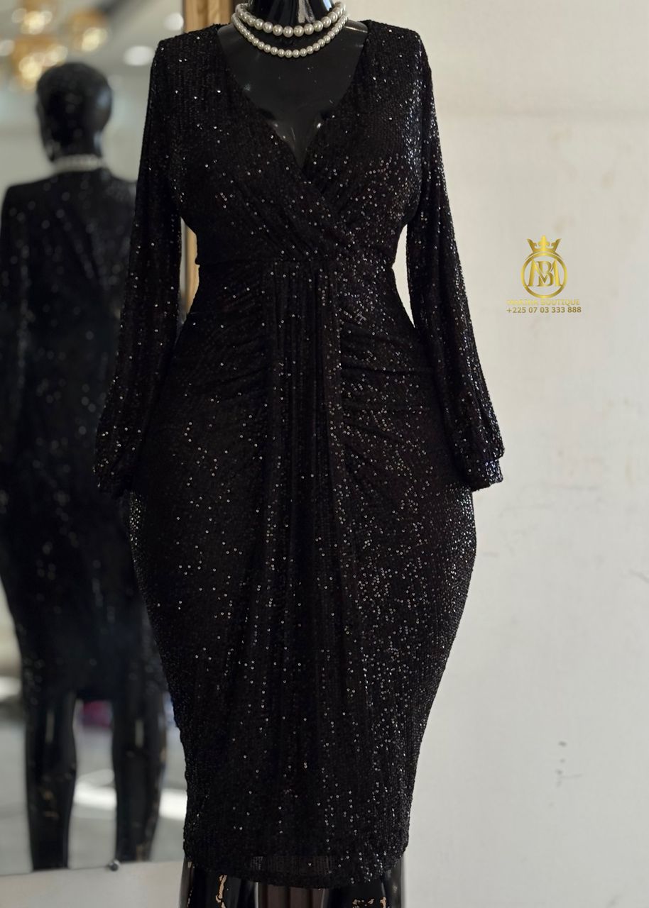 ROBE AUX GENOUX