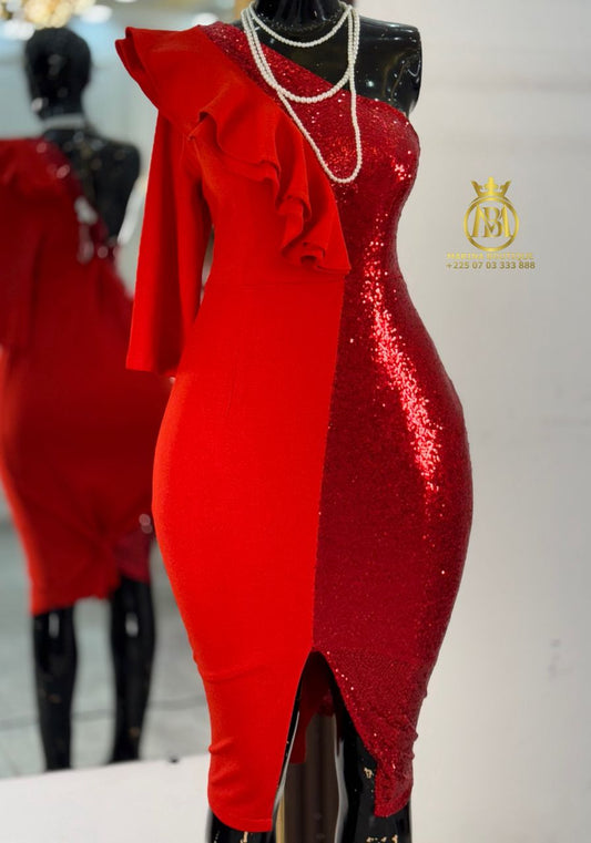 ROBE AUX GENOUX