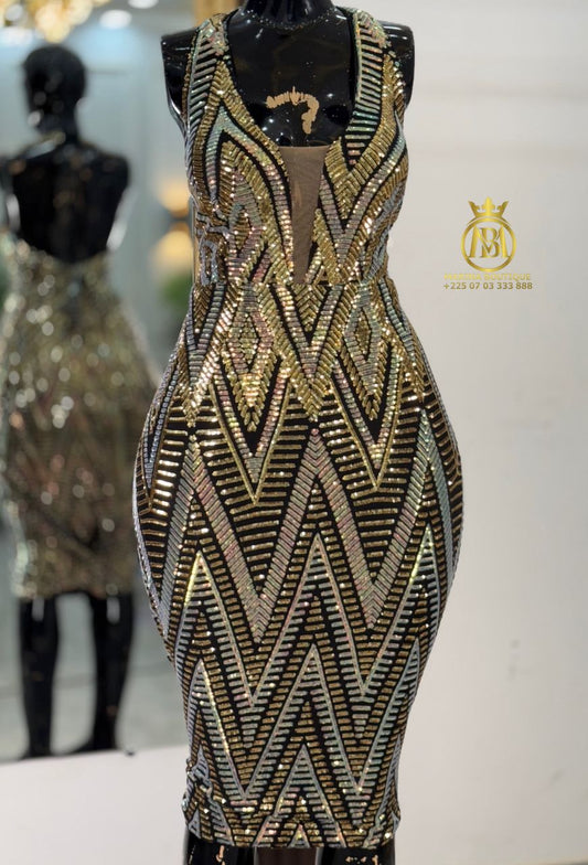 ROBE AUX GENOUX