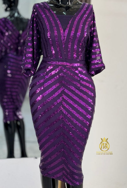 ROBE AUX GENOUX
