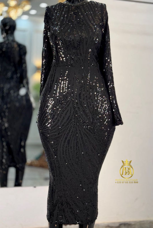 ROBE AUX GENOUX