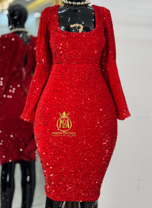 ROBE AUX GENOUX