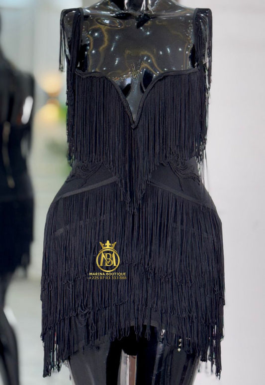 ROBE AUX GENOUX