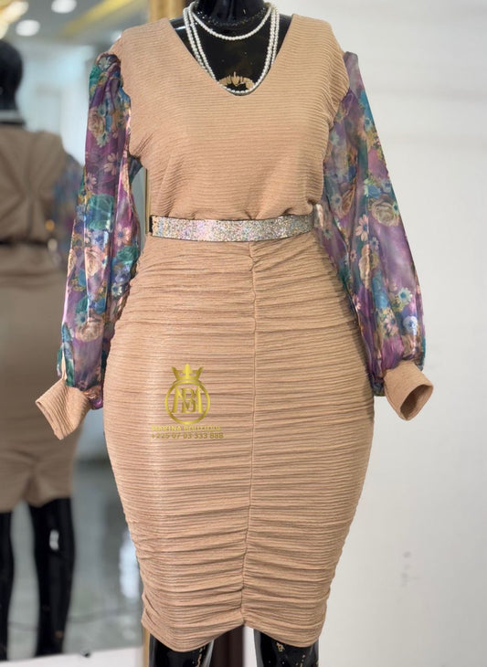 ROBE AUX GENOUX