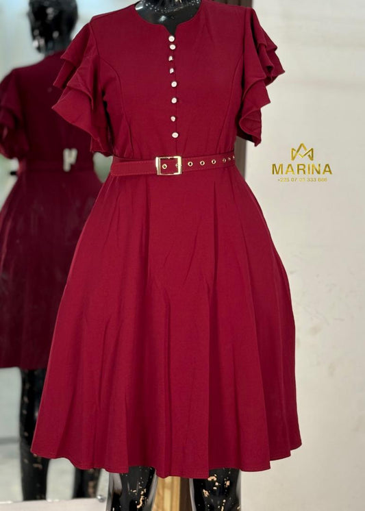ROBE AUX GENOUX