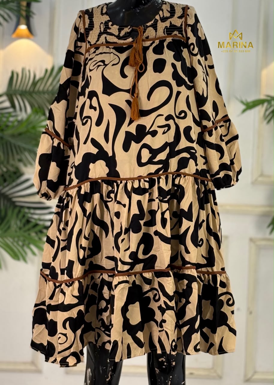 ROBE AU GENOUX