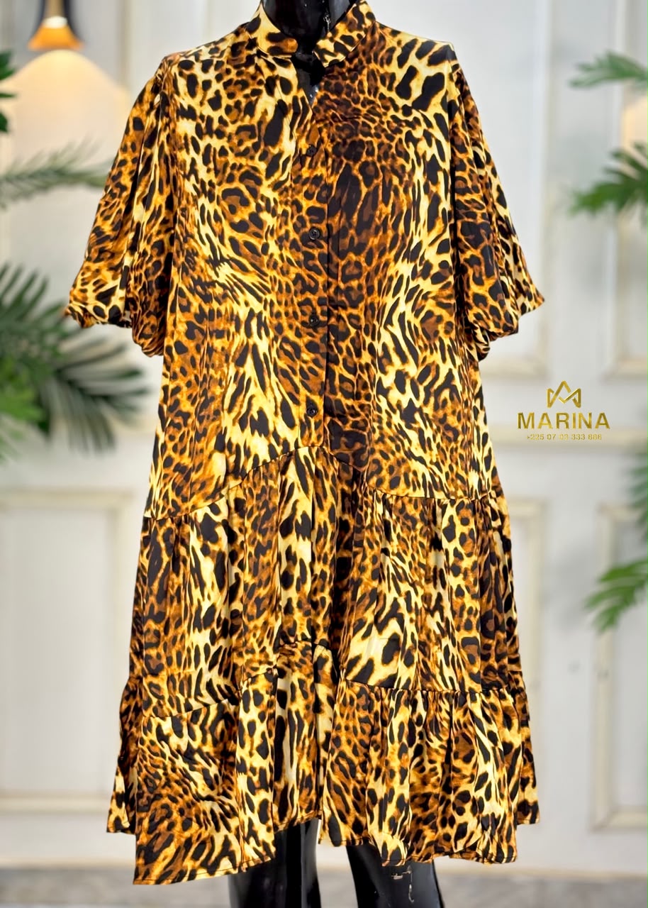 ROBE AUX GENOUX