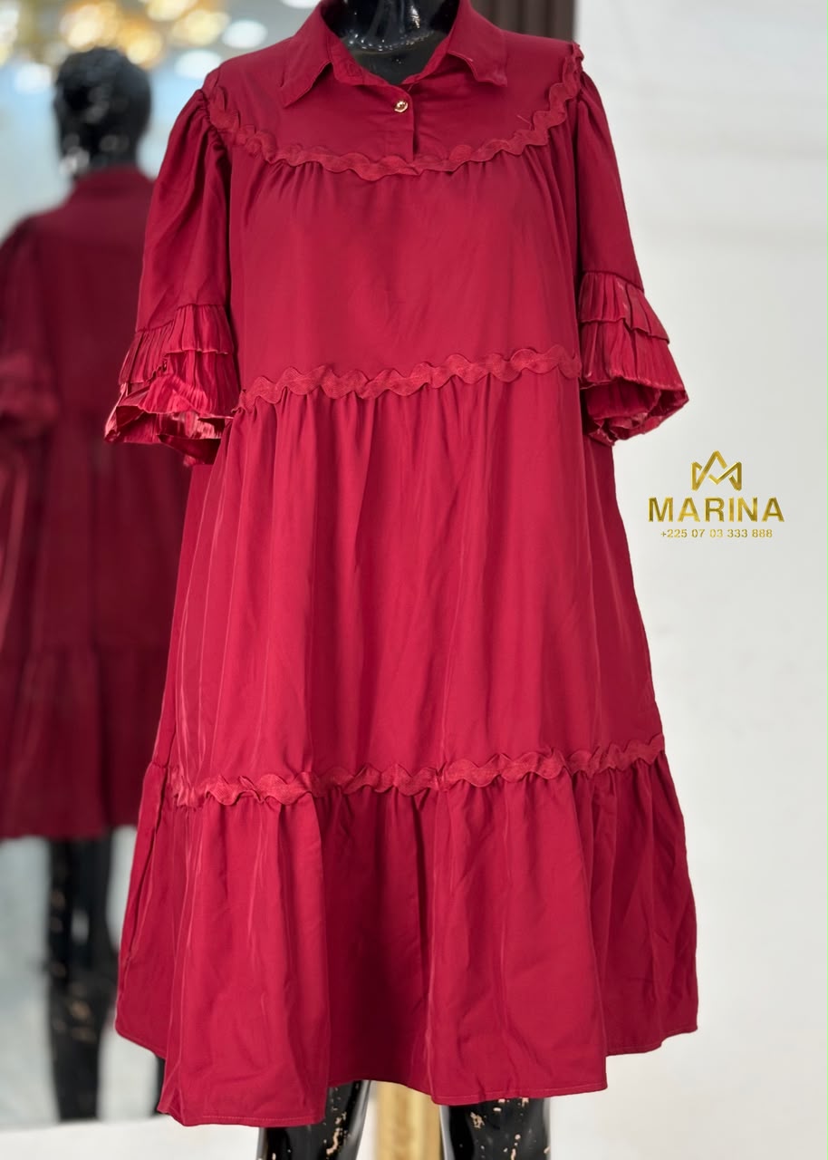 ROBE AUX GENOUX