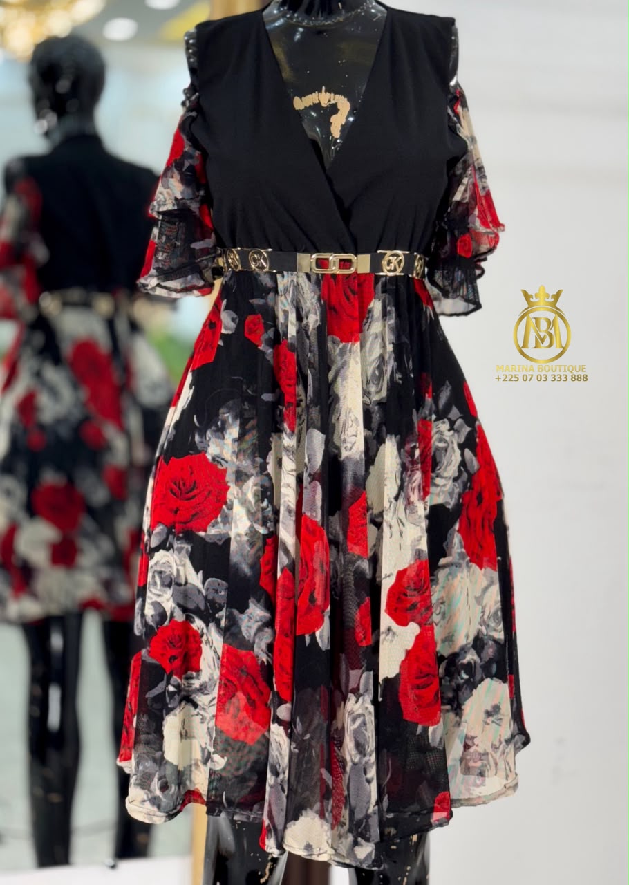 ROBE AUX GENOUX