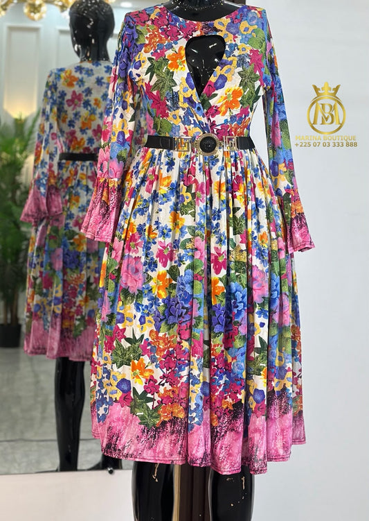 ROBE AUX GENOUX